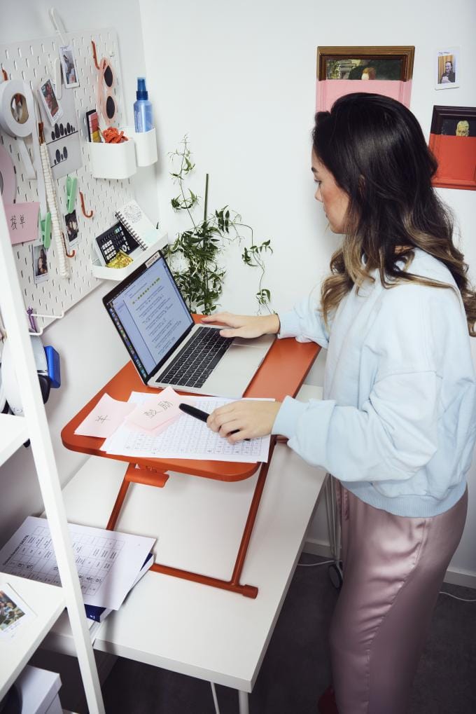 Oranje laptopstandaard ‘Dubbla’
