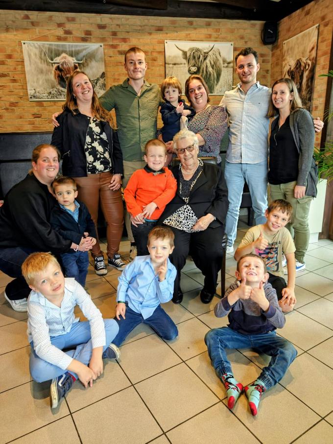 Voor haar 90ste verjaardag deed haar familie een oproep om Odette te overladen met kaartjes en gelukswensen.