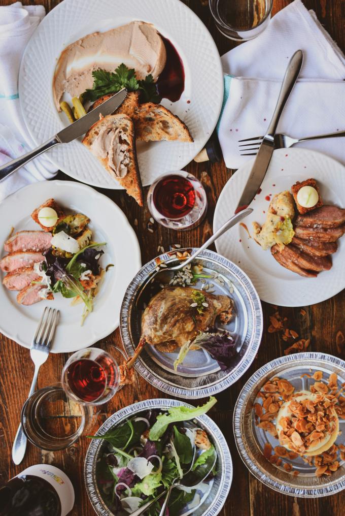 La gastronomie locale influence toujours plus le choix des vacances - Unsplash (Manekh Sing)
