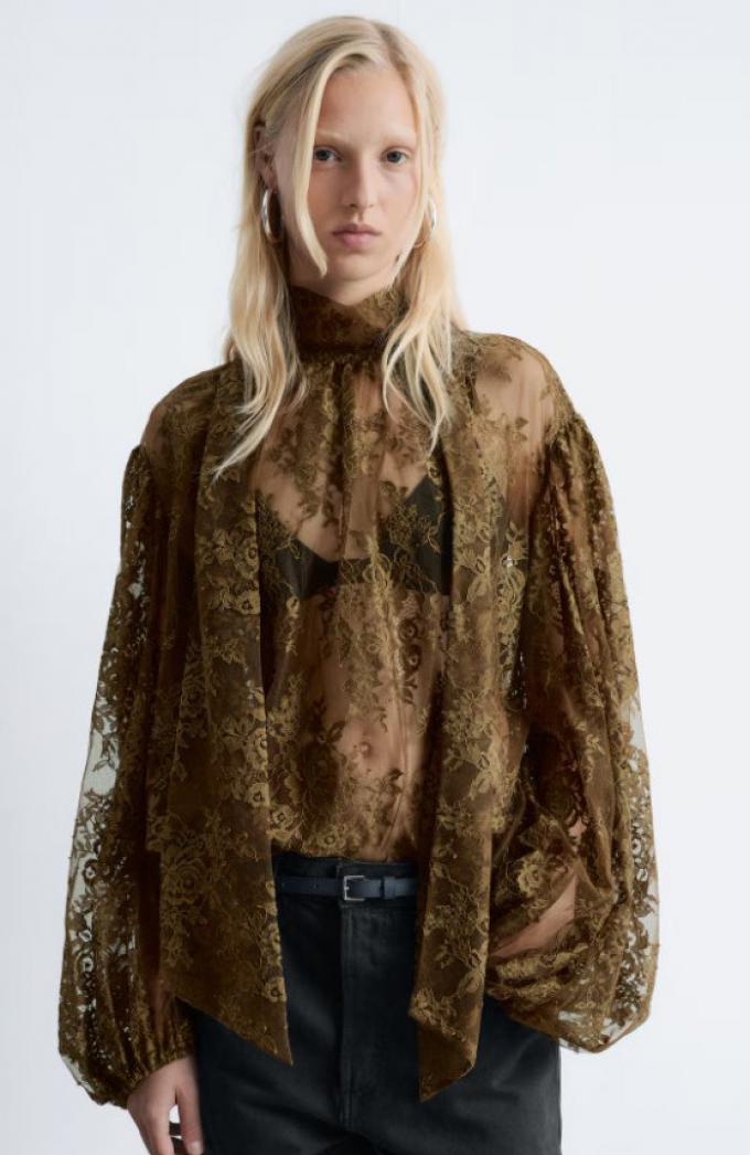 Kanten blouse met strik