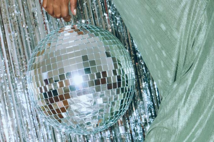 Pourquoi certaines personnes adorent les surprises (et d'autres pas) - Canva