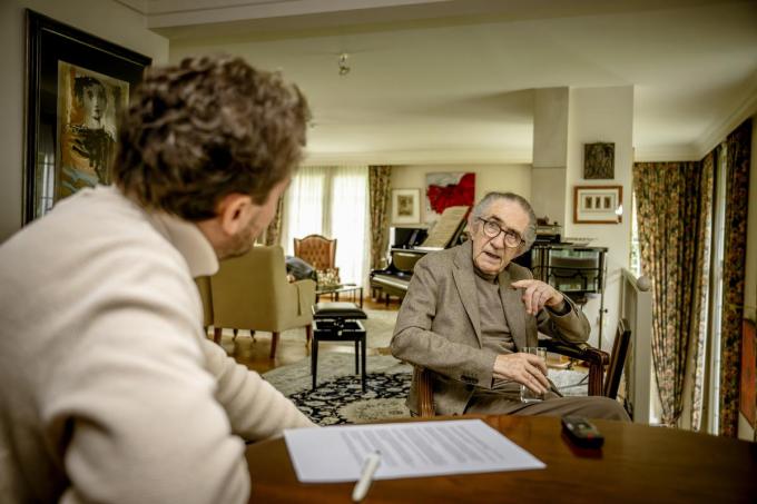 Willy Claes (86) was vicepremier ten tijde van het Globaal Plan van Dehaene (CD&V) in 1993, de grootste sanering ooit. “Maar de uitdaging waar De Wever voor staat is nóg groter.” (foto Christophe De Muynck)