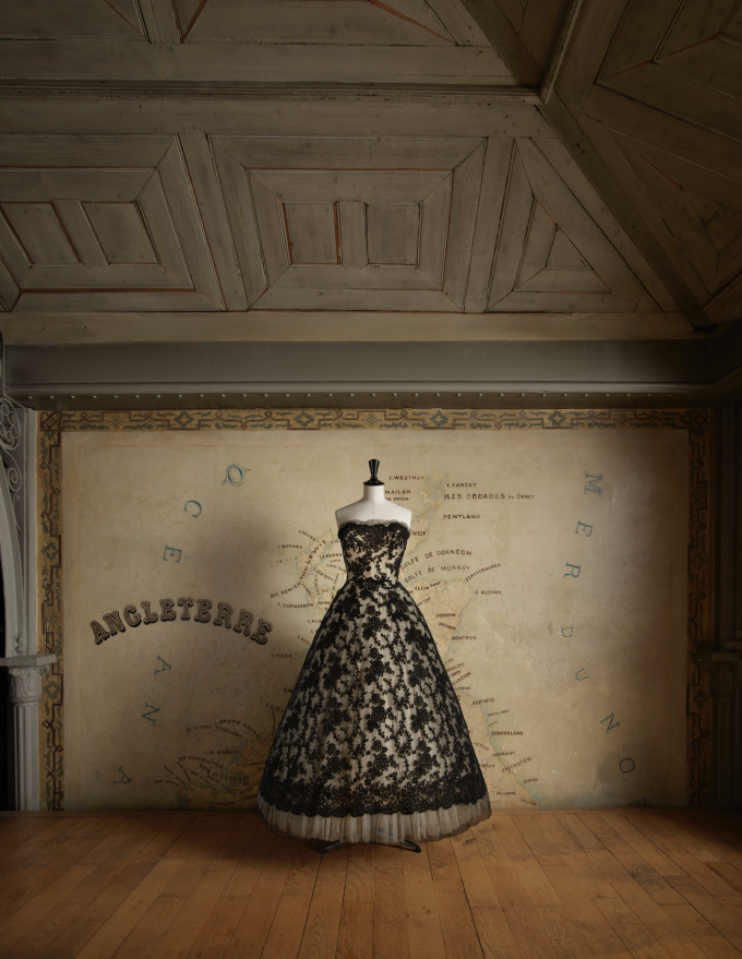 Dior et Azzedine Alaïa s'exposent à Paris - SDP