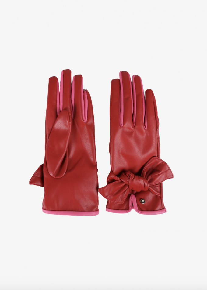 Les gants rouges et roses