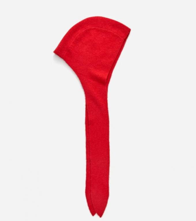 Rode bonnet met lint