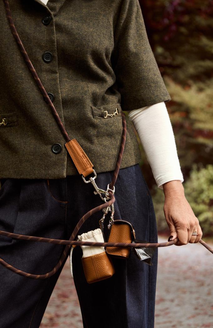 Houder voor snoepjes en poepzakjes