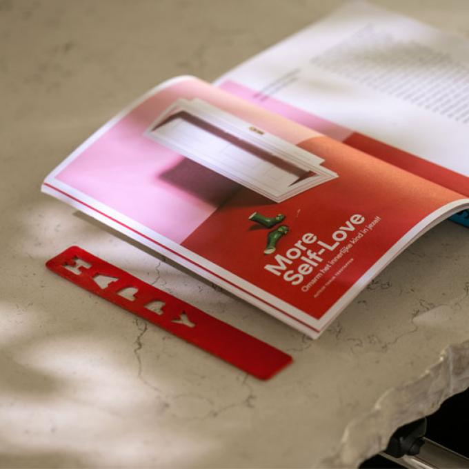 Handgemaakte leren, rode bladwijzer 'Happy'