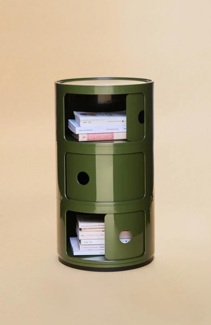 Olijfgroen kastje met drie modules