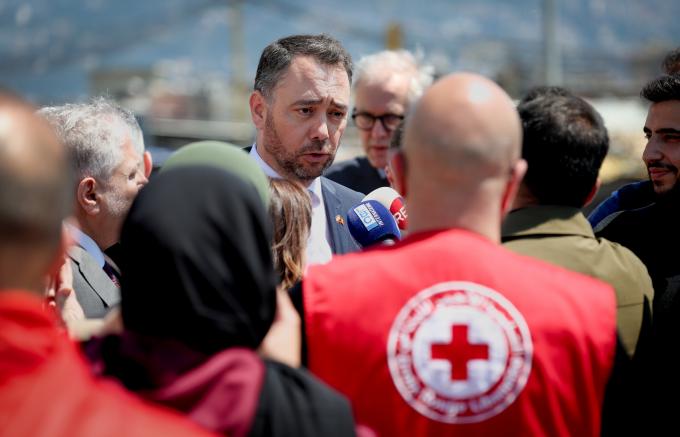 Neemt België deel aan de beveiliging van de Straat van Hormuz? Voor Prévot is het staakt-het-vuren te fragiel