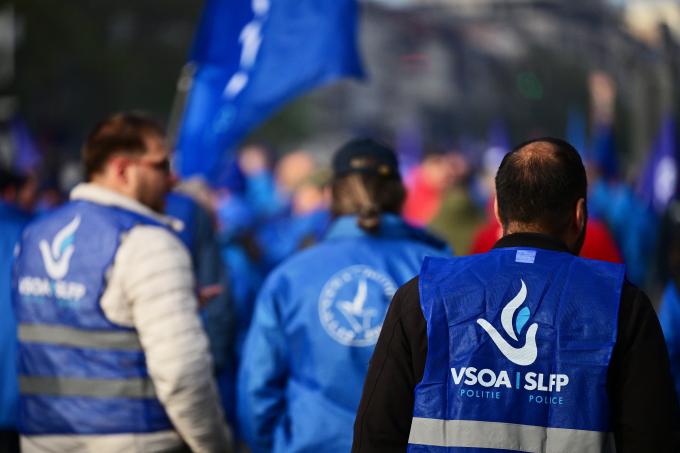 Les policiers manifestent pour leur pension et leur salaire: voici ce que le MR leur répond