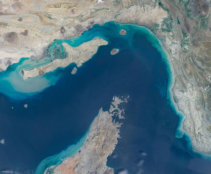 L’Iran fait état de discussions avec des pays européens pour franchir Ormuz