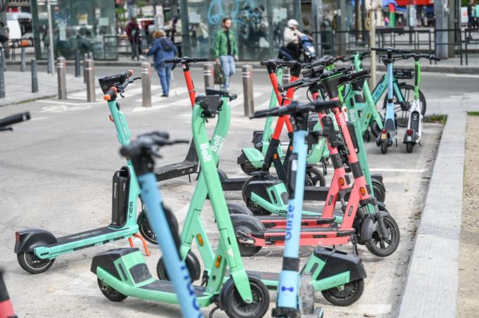 Bruxelles bannit les trottinettes partagées : “C’e