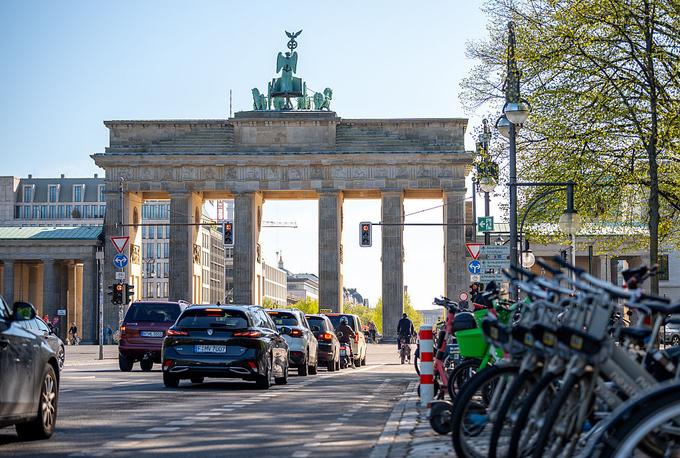 Deux armes à feux trouvées près de Berlin: le renseignement intérieur suspecte Moscou
