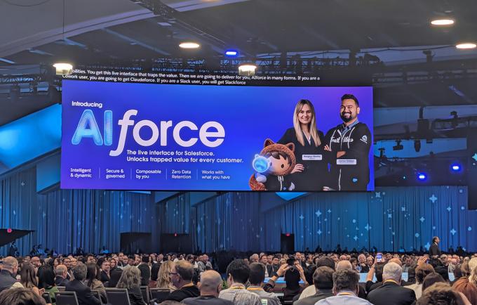 Salesforce s’utilise désormais avec Claude et Slack: ‘L’IA est en train de révolutionner les interfaces’