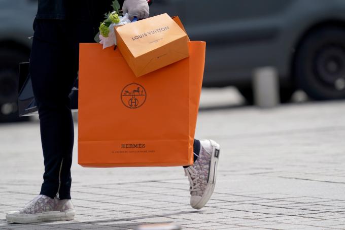 hermes luxe shopping paris