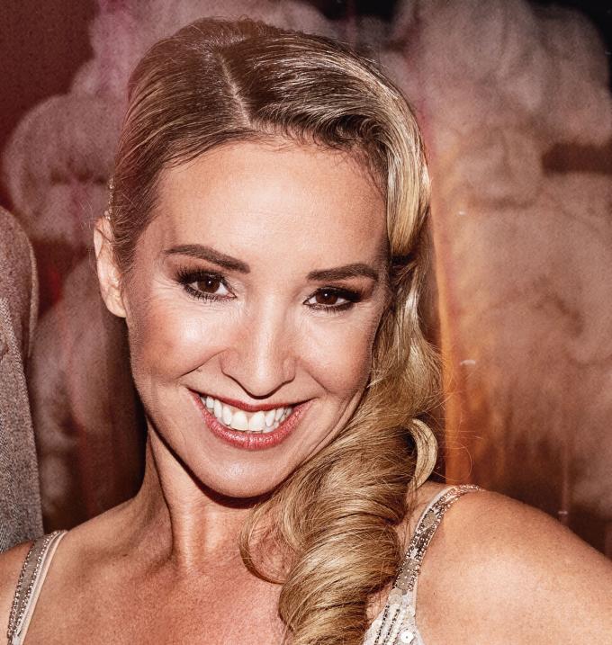 Kathleen Aerts (46)