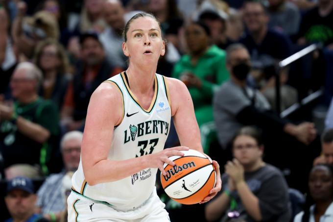 Emma Meesseman en Belgian Cats verdienen tot vijf keer meer dan vorig seizoen