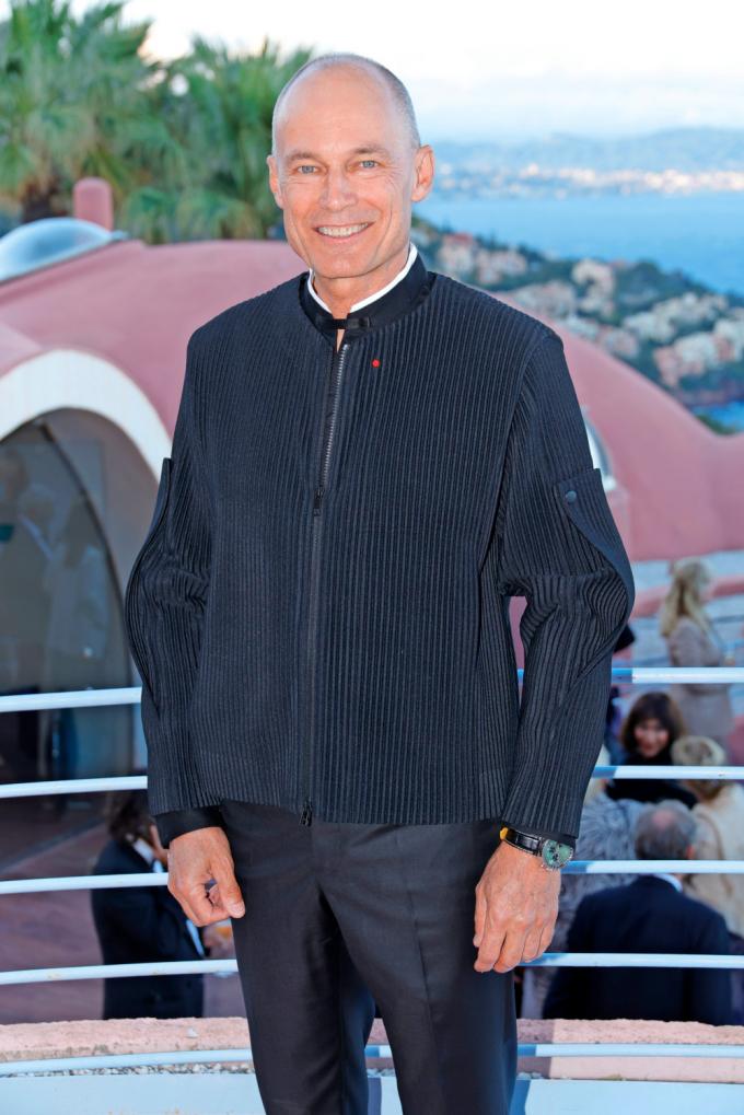Bertrand Piccard devient personnage de BD : “Notre but, c’est de montrer que l’hydrogène fonctionne”