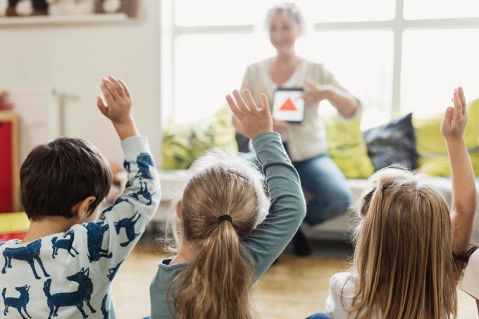 Nieuwe minimumdoelen te moeilijk voor kleuters? ‘Al na een paar weken weten ze perfect wat een scarabee of een sarcofaag is’