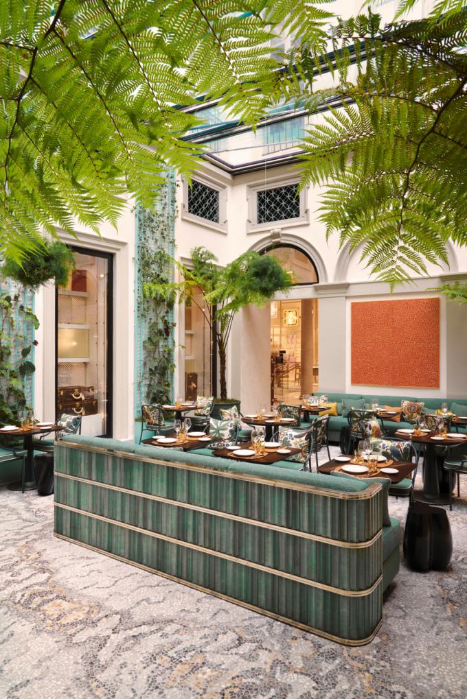 louis vuitton café milan