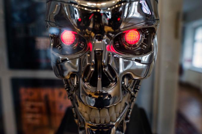 Musk se pose en gardien de l’IA trahi : “Nous ne voulons pas d’un scénario à la Terminator”