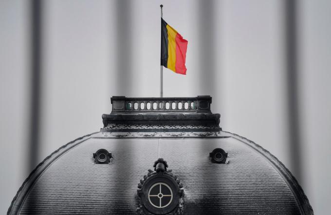 Belgique drapeau hiver