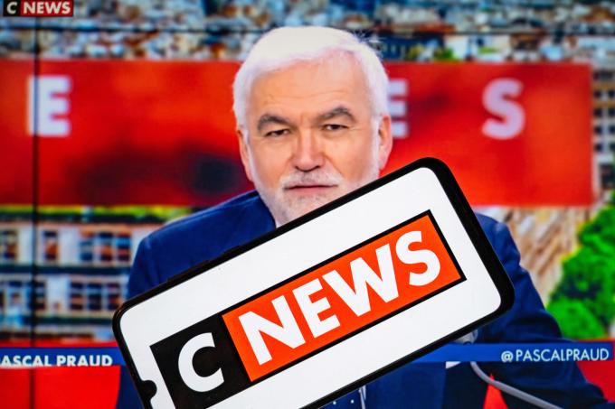 De inzinking van het radicaal-rechtse CNews: de Fransen lijken uitgekeken op hun dagelijkse portie complotdenken en declinisme