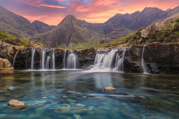 Coucher de soleil aux Fairy Pools, Glen Brittle, Île de Skye, Écosse - Photos