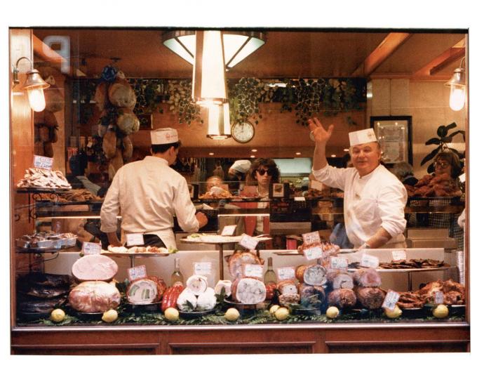 Bologne paradis des gourmets via delle Pescherie Vecchie