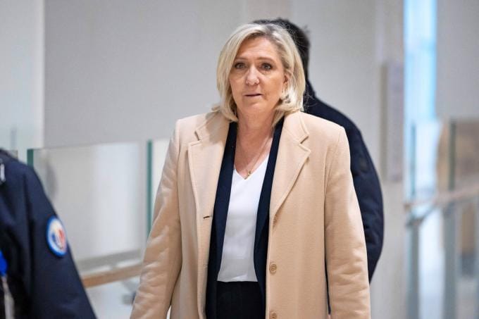 Marine Le Pen reste sur la touche: le Conseil d’Etat rejette son recours contre l’inéligibilité