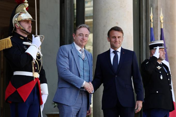 France ou Belgique, qui a la plus grosse dette? «En tout cas, si elle se prend un mur, nous aussi»