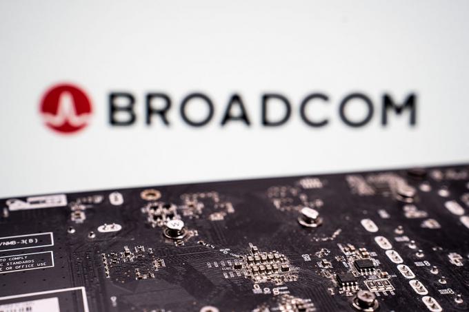 Puces et IA : Broadcom va-t-il détrôner Nvidia ?