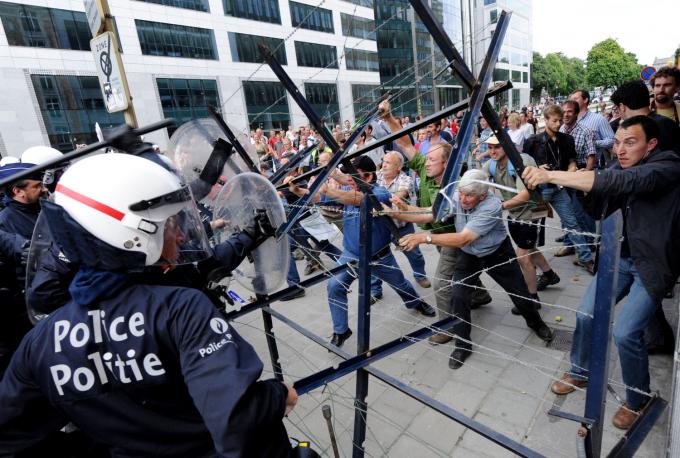 «On doit pouvoir s’engueuler calmement»: les tensions politiques, ça coûte à la collectivité