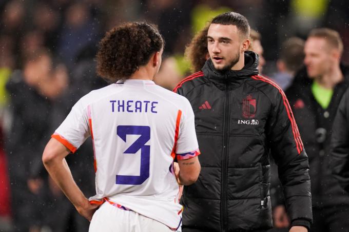 La défense des Diables: Debast et Theate seront-ils la «charnière de demain»?