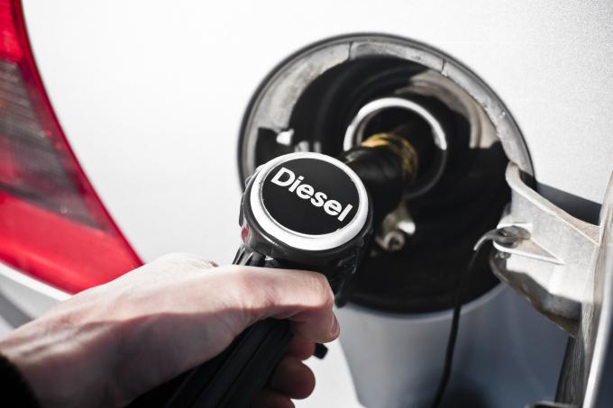 Le diesel atteint un prix record, celui de l’essence grimpe aussi