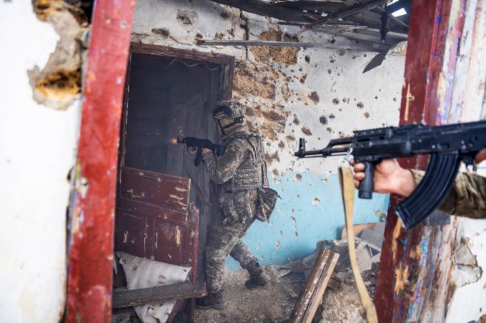En Ukraine, les nouveaux soldats sont recrutés derrière les barreaux: «Je leur fais confiance pour protéger ma vie»
