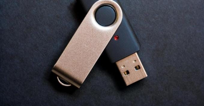 Image for the article: Onderzoeker omzeilt Windows BitLocker met simpele usb-stick
