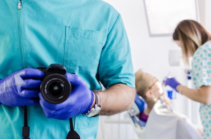 Des ambulanciers et des urgentistes équipés de bodycams? Comment l’Arizona veut lutter contre la violence en milieu hospitalier