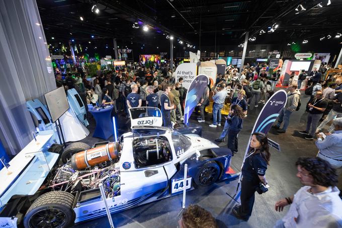 Un agent d’IA aide les étudiants du team de course automobile à l’hydrogène de l’université technologique de Delft