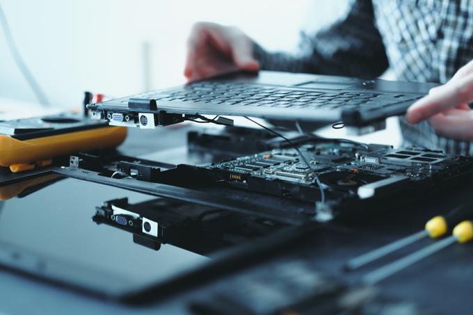 Prix qui explose, composants rognés: face à la crise dans l’informatique, la solution du reconditionné séduit