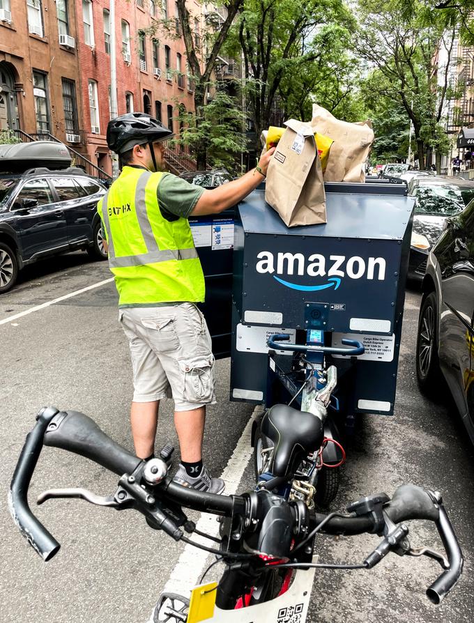 Dans les coulisses de la «guerre du dernier kilomètre» entre New York et Amazon: «Leurs tentatives d’intimidation ne nous font pas peur»