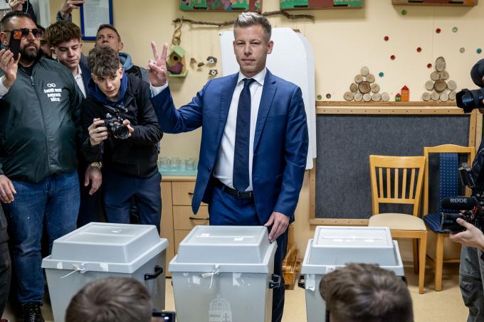 Celui qui a fait tomber Viktor Orbán n’est pas un ange démocratique tombé du ciel