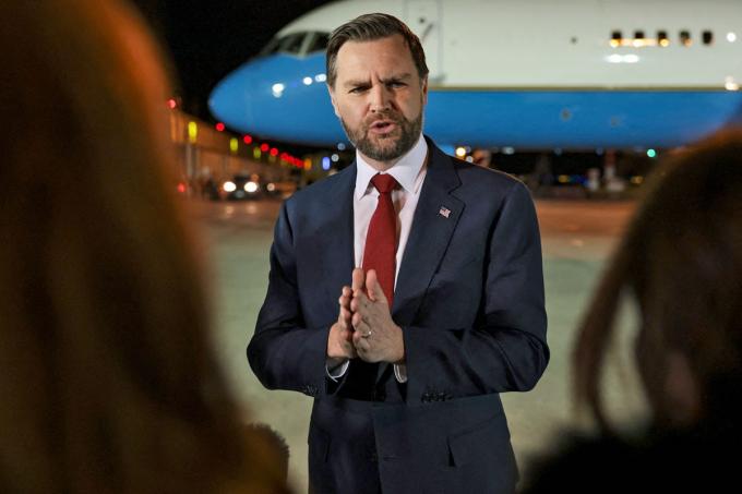 Trumps diplomatenteam voor de Iran-deal: ‘En als het niet lukt, geef ik JD Vance de schuld’