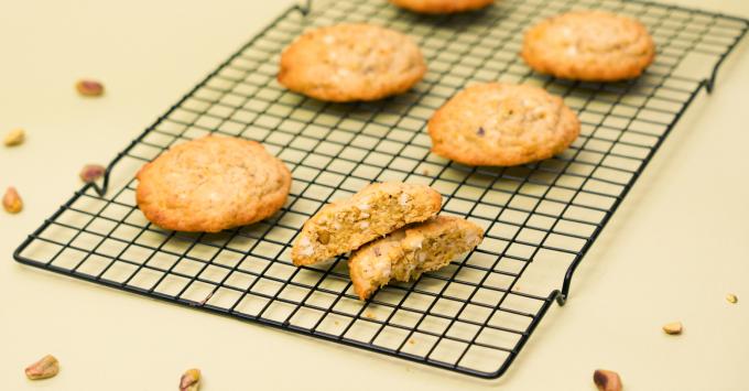 Pistachekoekjes met witte chocolade