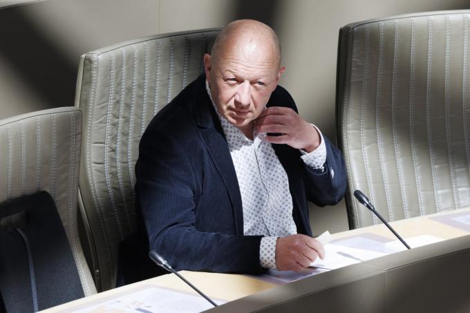 Minister Bonte noemt voorrangsregels voor sociale woningen in Ninove ‘zeer verregaand’