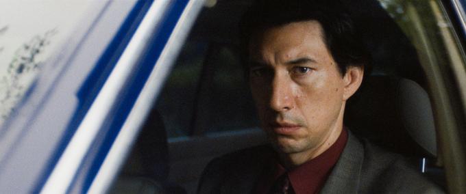 Adam Driver over ‘Paper Tiger’: ‘Ik wil een mens spelen, geen plot’