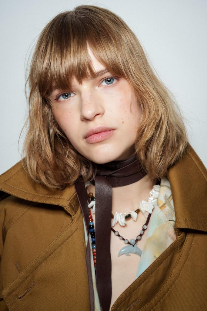 seventies hair als een van de beautytrends voor 2025