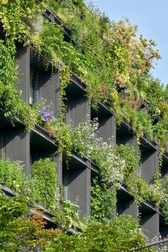 Groene hotelgevels: Villa M in Parijs