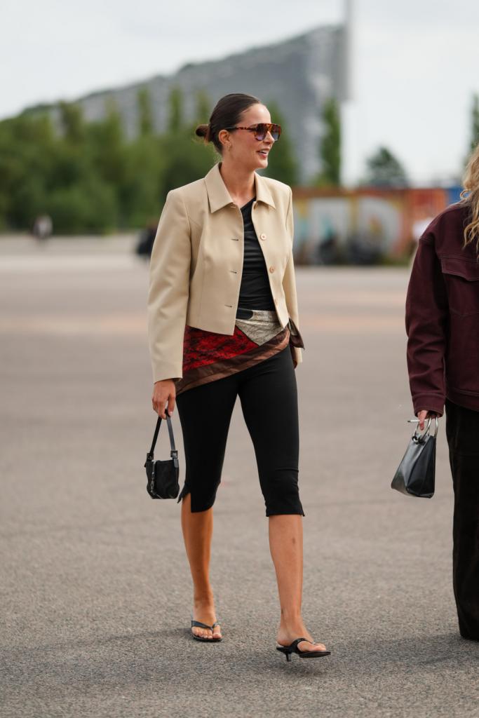 capribroek met foulard 