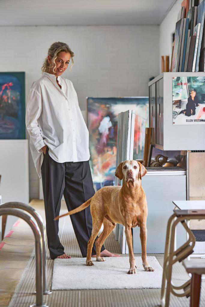 Ellen Vrijsen met Eddie, vernoemd naar haar lievelingszanger Eddie Vedder.
